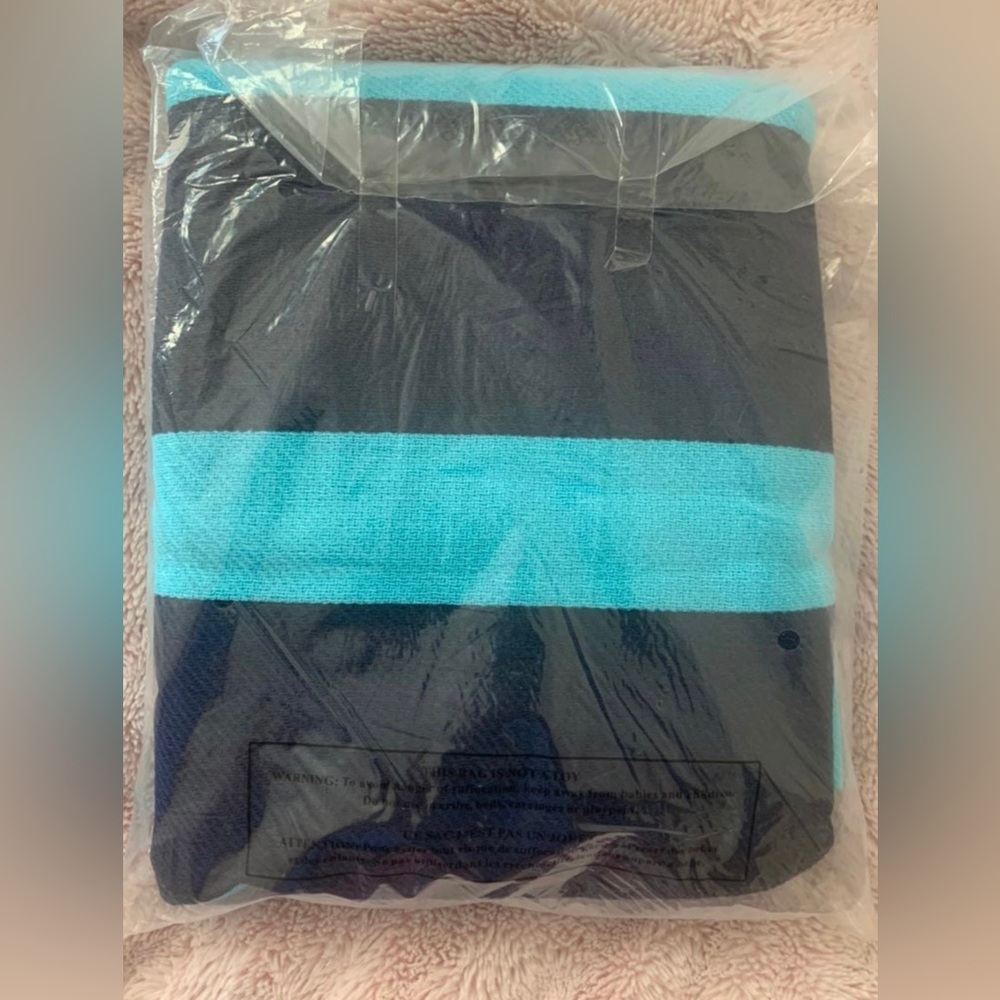 VICTORIA'S SECRET PINK BOYFRIEND LARGE BLANKET IN TEAL BLUE - Picture 3 of 4